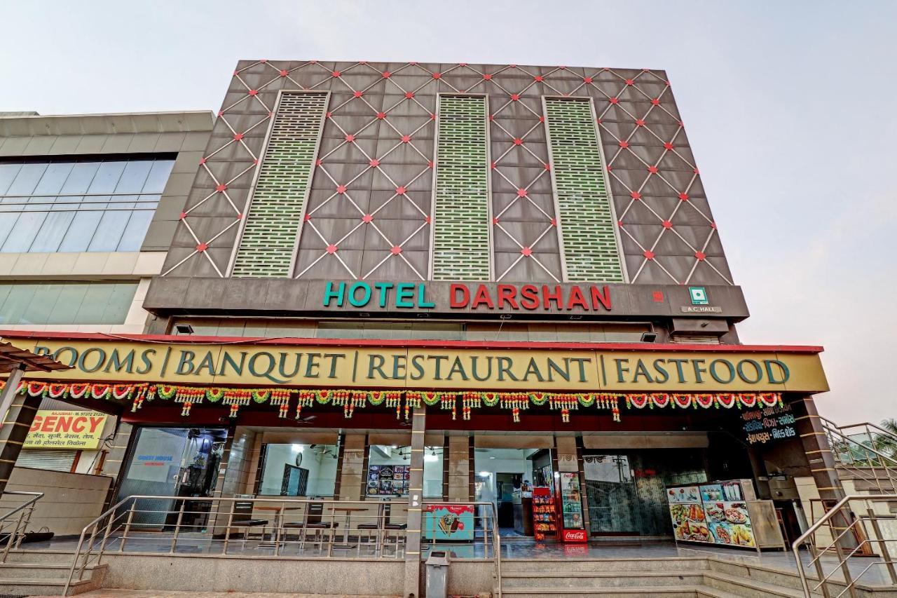 Oyo 82461 Hotel Darshan Banquet And Rooms Surat Bagian luar foto